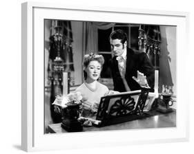 Pride And Prejudice, Greer Garson, Laurence Olivier, 1940-null-Framed Photo