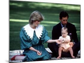 Prince and Princess of Wales with William in New Zealand, April 1983-null-Mounted Photographic Print