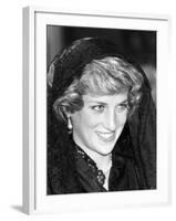 Prince Charles and Princess Diana in the Vatican-null-Framed Photographic Print