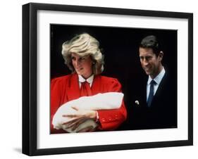 Prince Charles and Princess Diana Leaving Hospital After the Birth of Prince Harry September 1984-null-Framed Premium Photographic Print