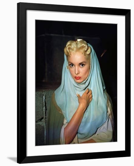 PRINCE VALIANT, 1954 directed by HENRY HATHAWAY Janet Leigh (photo)-null-Framed Photo