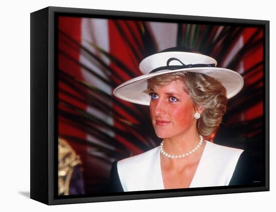 Princess Diana at the Guildhall to Receive Freedom of the City of London July 1987-null-Framed Stretched Canvas