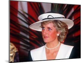 Princess Diana at the Guildhall to Receive Freedom of the City of London July 1987-null-Mounted Photographic Print