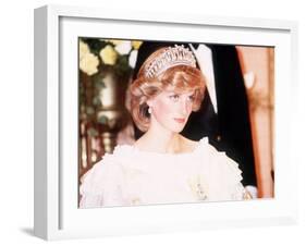 Princess Diana Attends a Banquet in Auckland New Zealand Wearing a Yellow Dress and Tiara-null-Framed Photographic Print