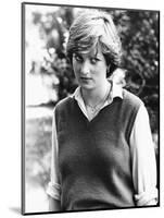 Princess Diana Before Marrying the Prince of Wales September 1980-null-Mounted Photographic Print