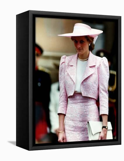 Princess Diana Receives the Freedom of Northampton Wears Pink Suit June 1989-null-Framed Stretched Canvas