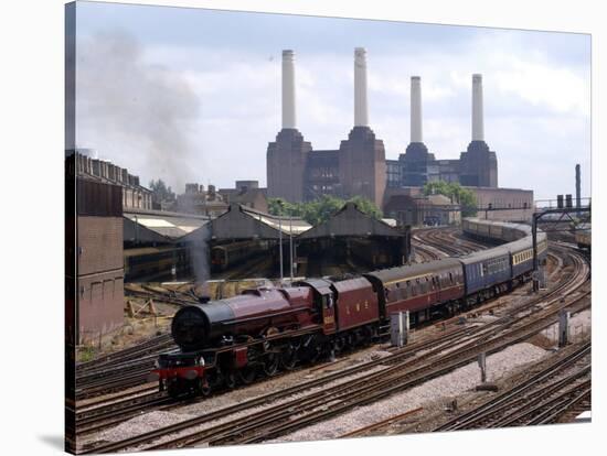 Princess Elizabeth Steam Train Steaming in to Victoria Station-null-Stretched Canvas