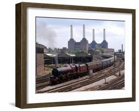 Princess Elizabeth Steam Train Steaming in to Victoria Station-null-Framed Premium Photographic Print