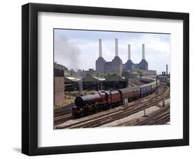 Princess Elizabeth Steam Train Steaming in to Victoria Station-null-Framed Photographic Print
