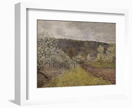 Printemps pluvieux aux environs de Paris-Alfred Sisley-Framed Giclee Print