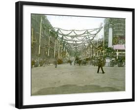 Procession for the Jubilee of Queen Victoria (1819-1901), St James's Street London (England), 1897-Leon, Levy et Fils-Framed Photographic Print