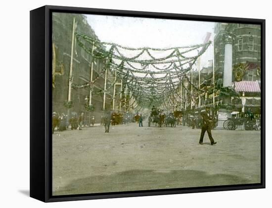 Procession for the Jubilee of Queen Victoria (1819-1901), St James's Street London (England), 1897-Leon, Levy et Fils-Framed Stretched Canvas