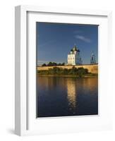 Pskov Kremlin, Pskov, Pskovskaya Oblast, Russia-Walter Bibikow-Framed Photographic Print