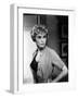 PSYCHO, 1960 directed by ALFRED HITCHCOCK Janet Leigh (b/w photo)-null-Framed Photo