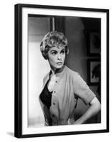 PSYCHO, 1960 directed by ALFRED HITCHCOCK Janet Leigh (b/w photo)-null-Framed Photo