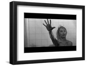 PSYCHO, 1960 directed by ALFRED HITCHCOCK Janet Leigh (b/w photo)-null-Framed Photo