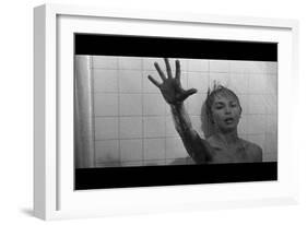 PSYCHO, 1960 directed by ALFRED HITCHCOCK Janet Leigh (b/w photo)-null-Framed Photo