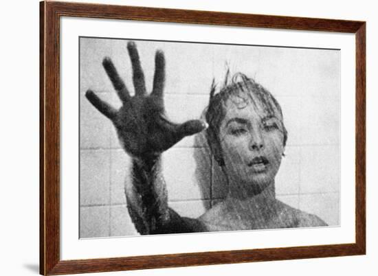 PSYCHO, 1960 directed by ALFRED HITCHCOCK Janet Leigh (b/w photo)-null-Framed Photo