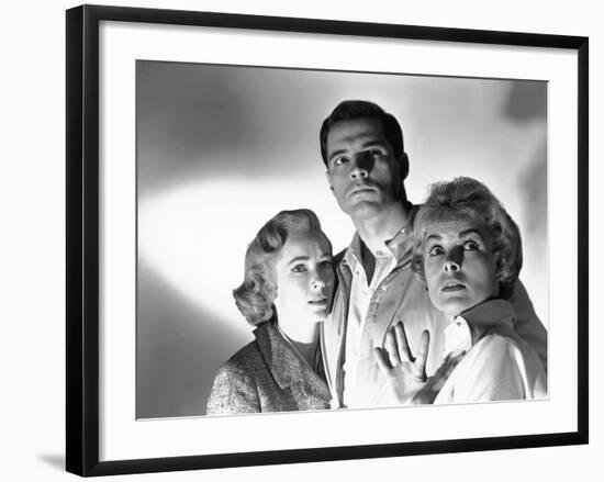 PSYCHO, 1960 directed by ALFRED HITCHCOCK Vera Miles, John Gavin and Janet Leigh (b/w photo)-null-Framed Photo