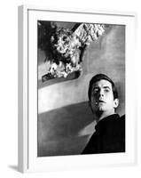 Psycho, Anthony Perkins, 1960-null-Framed Photo