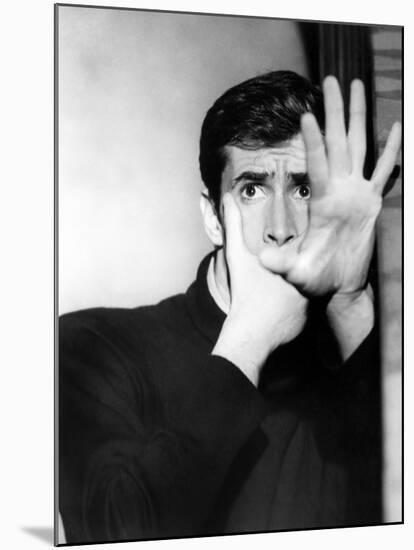 Psycho, Anthony Perkins, 1960-null-Mounted Photo