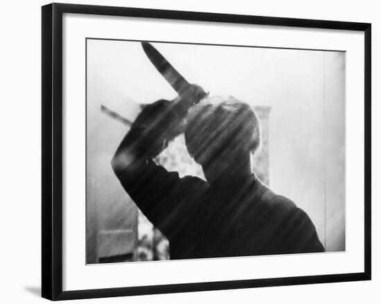 Psycho, Anthony Perkins, Directed by Alfred Hitchcock, 1960-null-Framed Photo