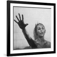 Psycho, Janet Leigh, Directed by Alfred Hitchcock, 1960-null-Framed Photo