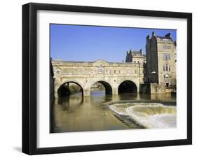 Pulteney Bridge and Weir on the River Avon, Bath, Avon, England, UK-Roy Rainford-Framed Photographic Print