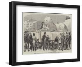 Putting Up the Lions at the Base of the Nelson Column, Trafalgar-Square-null-Framed Giclee Print