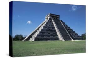 Pyramid of Kukulkan or El Castillo-null-Stretched Canvas