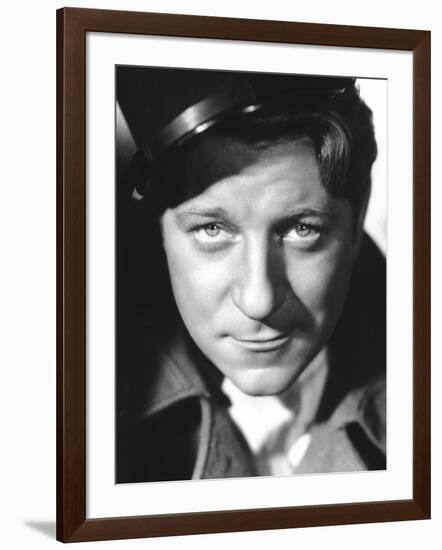 QUAI DES BRUMES, 1938 directed by MARCEL CARNE Jean Gabin (b/w photo)-null-Framed Photo