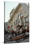 Quake-Damaged Apartment House-Roger Ressmeyer-Stretched Canvas