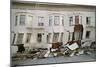 Quake-Damaged Apartment House-Roger Ressmeyer-Mounted Photographic Print