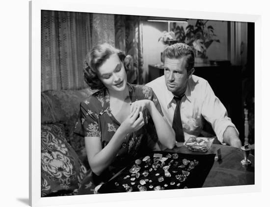 Quand la ville dort THE ASPHALT JUNGLE by John Huston with Jean Hagen and Sterling Hayden, 1950 (b/-null-Framed Photo