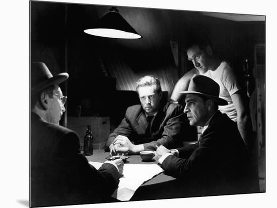 Quand la ville dort THE ASPHALT JUNGLE by John Huston with JSam Jaffe, Sterling Hayden, anthony Car-null-Mounted Photo