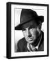 Quand la ville dort THE ASPHALT JUNGLE by John Huston with Sterling Hayden, 1950 (b/w photo)-null-Framed Photo