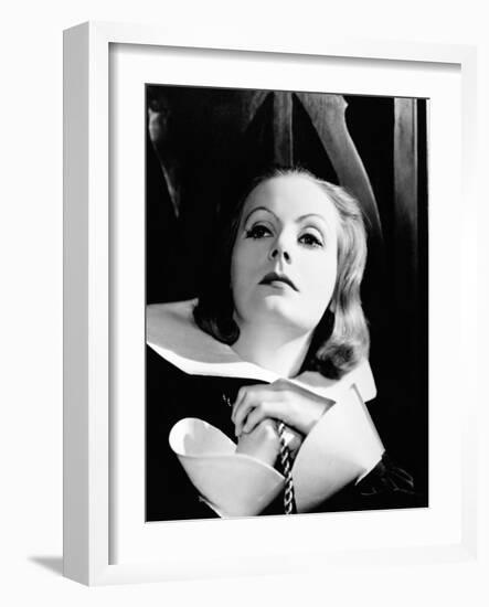 Queen Christina, Greta Garbo, Directed by Rouben Mamoulian, 1933-null-Framed Photographic Print