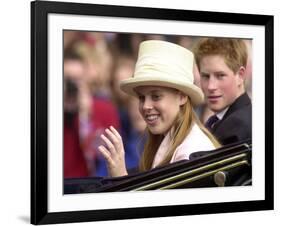 Queen Elizabeth Golden Jubilee Celebrations-null-Framed Photographic Print