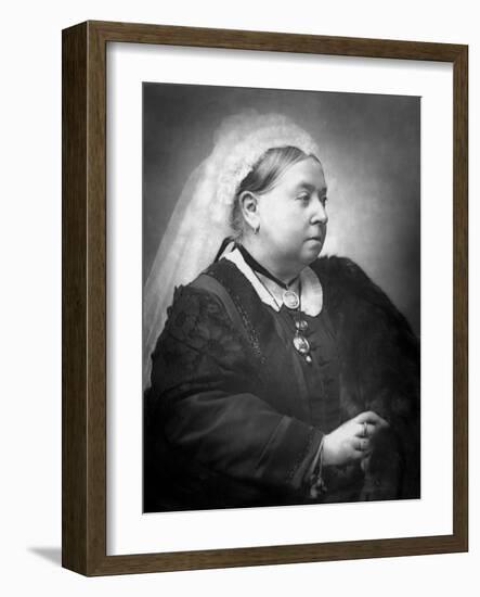 Queen Victoria, (1819-190), 1900-null-Framed Giclee Print