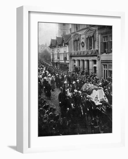 Queen Victoria's Funeral Procession, 1901-null-Framed Giclee Print