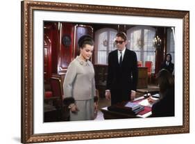 Quoi by neuf Pussycat WHAT'S NEW PUSSYCAT ?de CliveDonner with Romy Schneider and Peter O'Toole, 19-null-Framed Photo