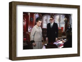 Quoi by neuf Pussycat WHAT'S NEW PUSSYCAT ?de CliveDonner with Romy Schneider and Peter O'Toole, 19-null-Framed Photo