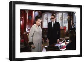 Quoi by neuf Pussycat WHAT'S NEW PUSSYCAT ?de CliveDonner with Romy Schneider and Peter O'Toole, 19-null-Framed Photo