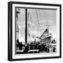 R.M.S. 'Queen Mary' Arriving at Southampton, 1936-null-Framed Photographic Print