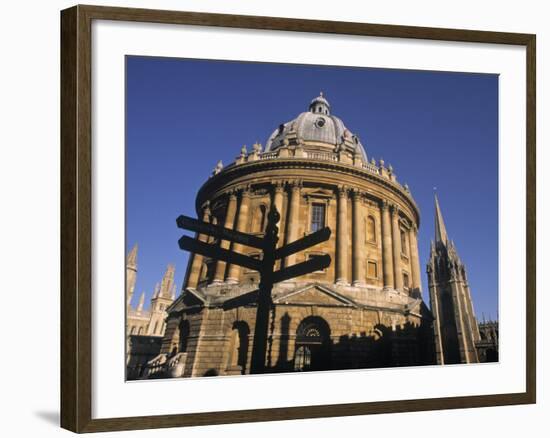 Radcliffe Camera, Oxford, England-Jon Arnold-Framed Photographic Print