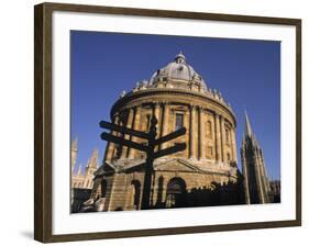 Radcliffe Camera, Oxford, England-Jon Arnold-Framed Photographic Print