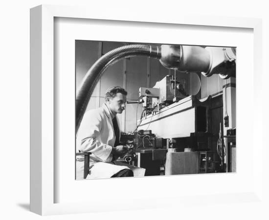 Radiation Measurements, 1948-National Physical Laboratory-Framed Photographic Print