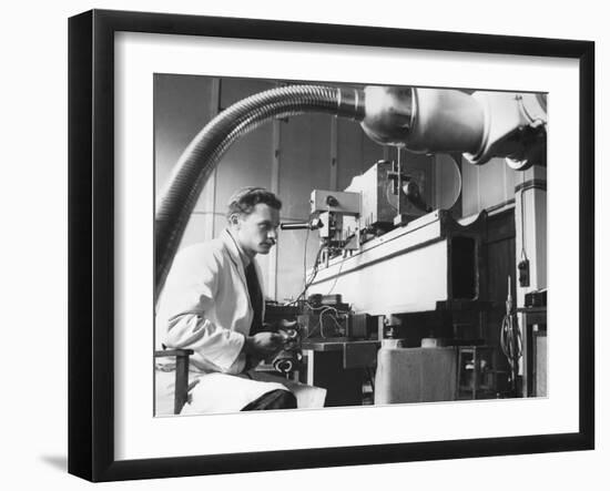 Radiation Measurements, 1948-National Physical Laboratory-Framed Premium Photographic Print