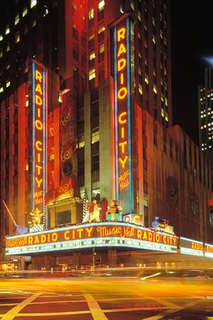 Radio City Music Hall, Manhattan, New York, USA' Photographic Print - Peter  Bennett | AllPosters.com