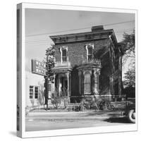 Radio Station Wkyb, Housed in a Victorian Brick Building and Owned by Edwin J. Paxton and Son Edwin-Walker Evans-Stretched Canvas